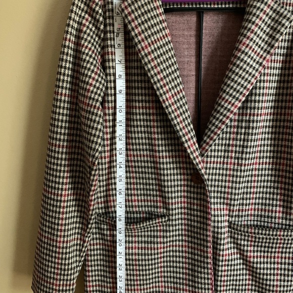 Adorable blazer - Picture 3 of 6